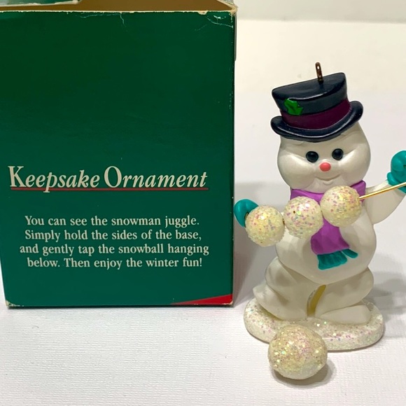 Snowman Cool juggler Hallmark - Picture 7 of 9
